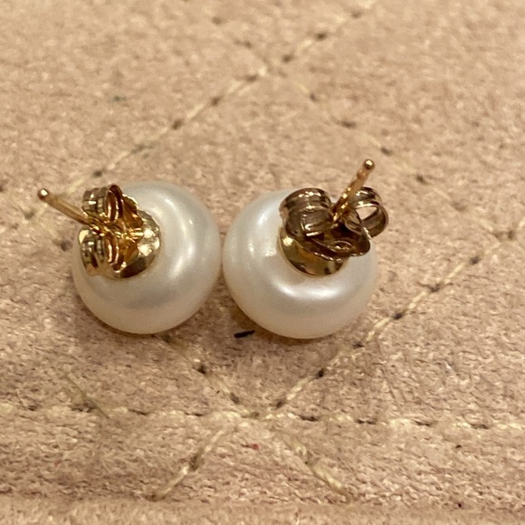 14k Natural Pearl Stud Earrings - Picture 4 of 6